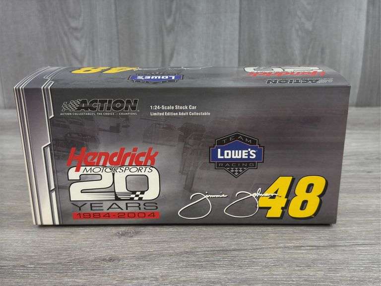 Jimmie Johnson #48 Lowe’s/HMS 20th Anniversary 2004 Monte Carlo Stock Car, 1/24, Limited Edition, 1 Of 4008, Action