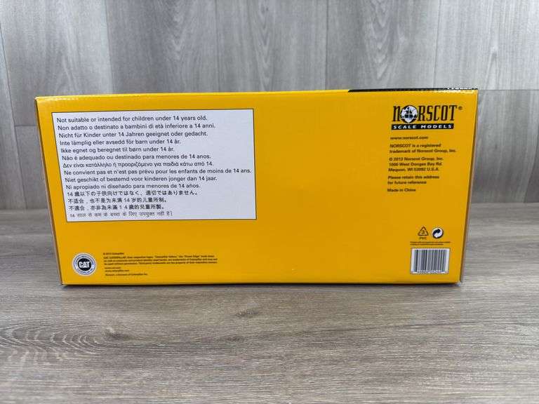 Caterpillar 944F Wheel Loader, 1/50, Special White Edition