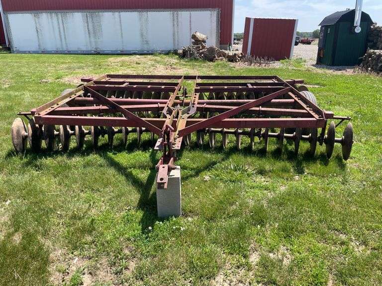 International 37 disk - 14-ft.