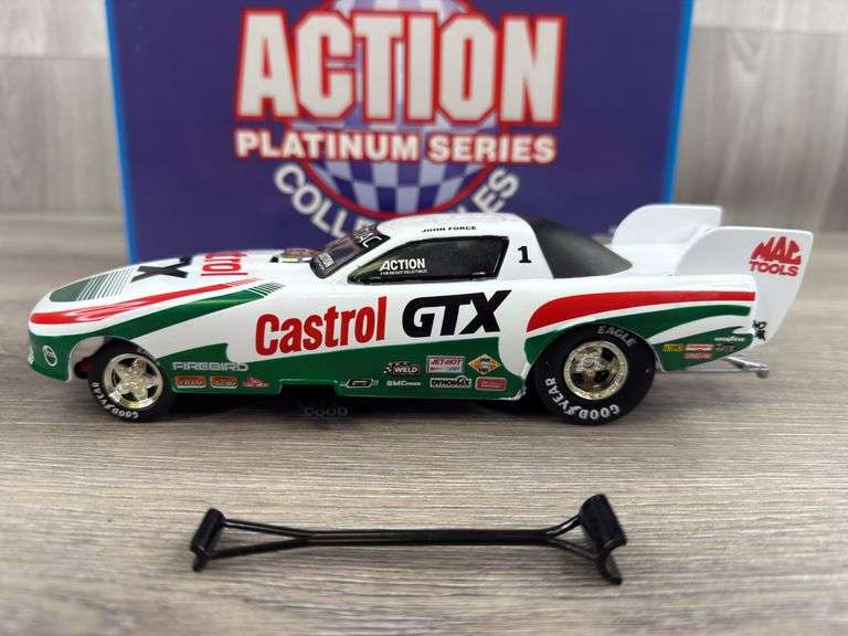 John Force Castrol GTX Pontiac Funny Car, 1/24, Limited Edition, Racing Collectables Action Platinum Series