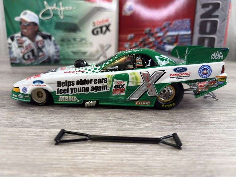 John Force Castrol GTX High Mileage 2003 Mustang Funny Car, 1/24, Limited Edition, Action