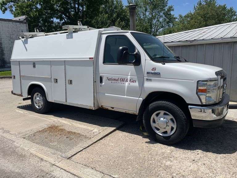 2012 Ford E350