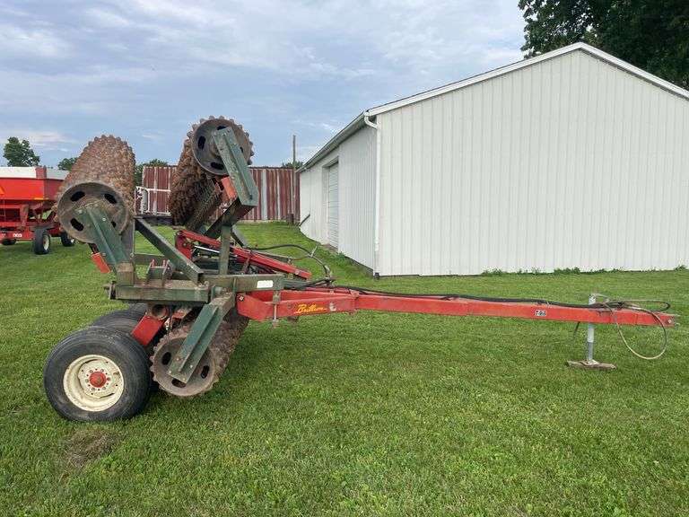 Brillion 25’ cultipacker