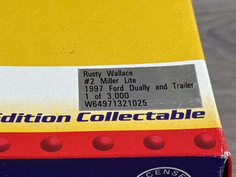 Rusty Wallace #2 Miller Lite Ford Dually W/Show Trailer, 1/64, Limited Edition, 1 Of 3,000, Action