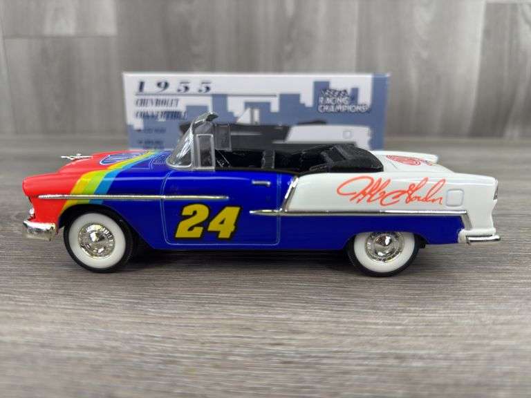 Jeff Gordon #24 DuPont 1955 Chevrolet Convertible Bank, 1/25, Limited Edition, Racing Champions, Liberty Classics