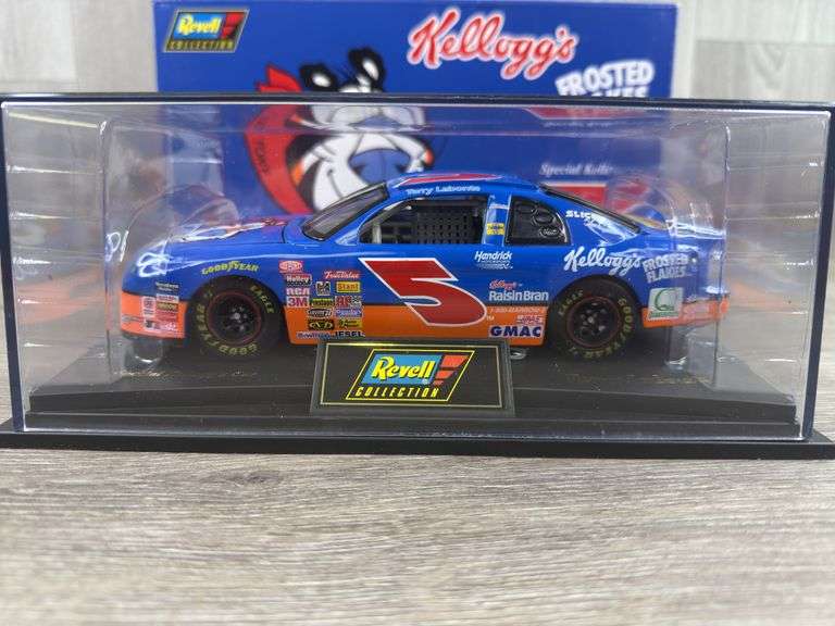 Terry Labonte #5 Kellogg’s Special 1997 Monte Carlo Stock Carlo Stock Car, 1/24, Limited Edition, 1 Of 6600, Certificate Of Authenticity, Revell Collection