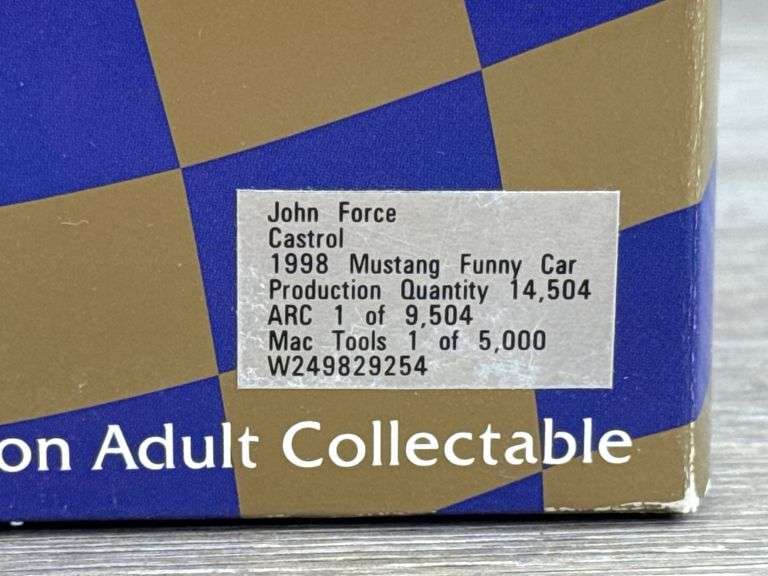 John Force Castrol GTX 1998 Mustang Funny Car, 1/24, Limited Edition, Racing Collectables Action Platinum Series