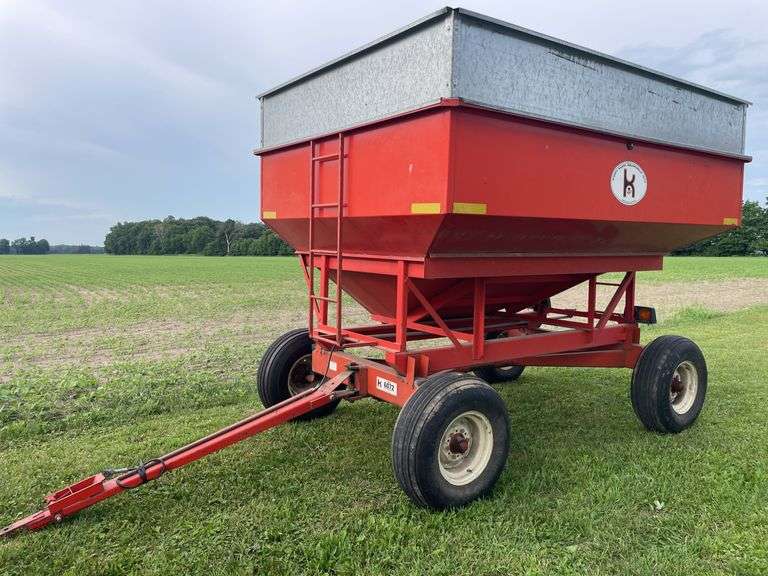 Korey 325 hopper wagon