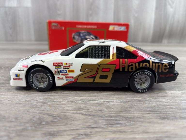 Davey Allison #28 Havoline In Memory Of Davey Stock Car Bank, 1/24, Limited Edition, Racing Champions