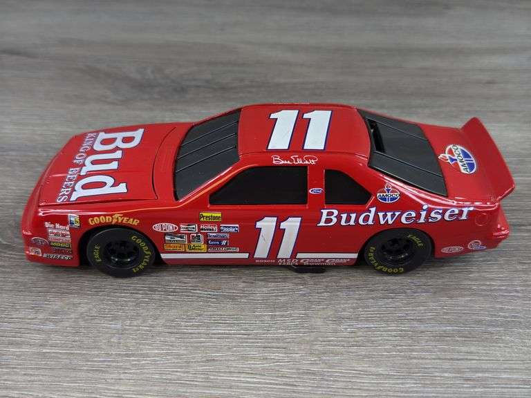 Bill Elliott #11 Budweiser Ford Thunderbird Stock Car Bank, 1/24, Action Racing Collectables