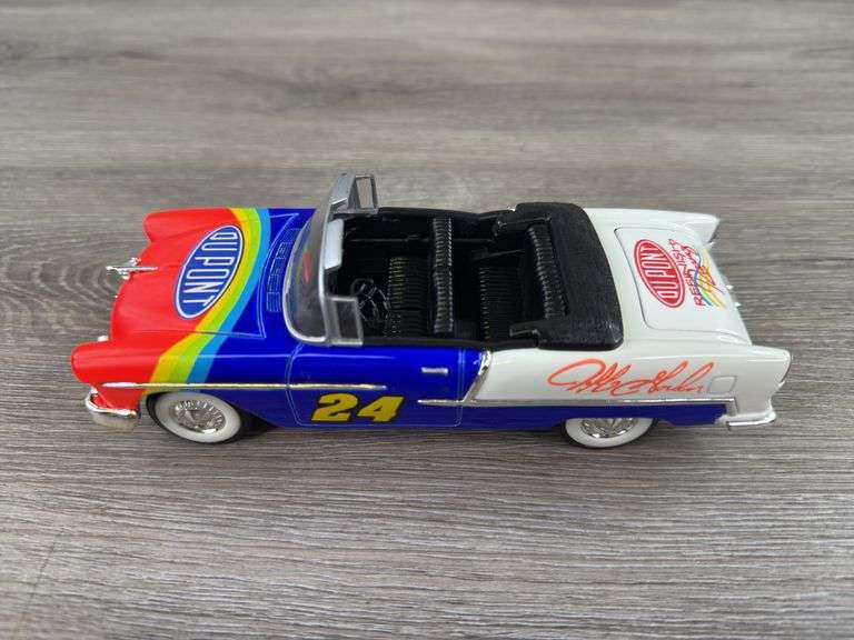 Jeff Gordon #24 DuPont 1955 Chevrolet Convertible Bank, 1/25, Limited Edition, Racing Champions, Liberty Classics
