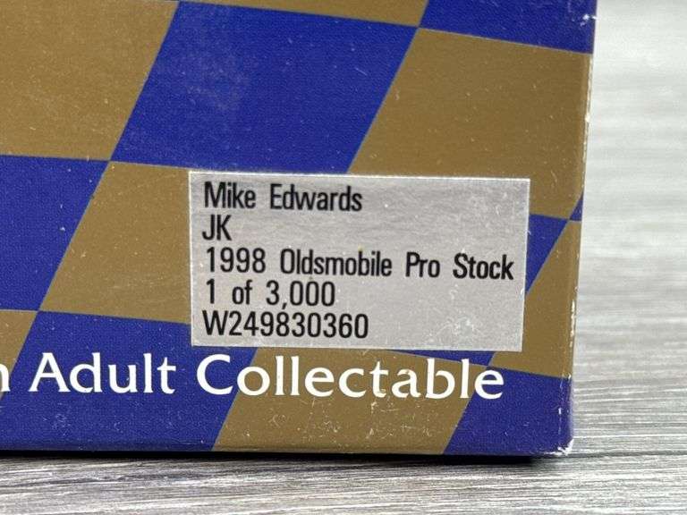 Mike Edwards JK Racing 1998 Oldsmobile Pro Stock, 1/24, Limited Edition, 1 Of 3000, Racing Collectables Action Platinum Series