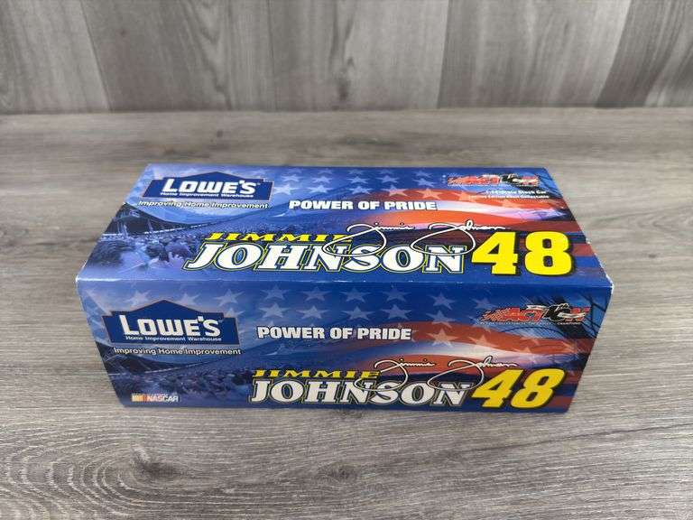 Jimmie Johnson #48 Lowe’s/Power Of Pride 2002 Monte Carlo Stock Car, 1/24, Limited Edition, Action 10th Anniversary