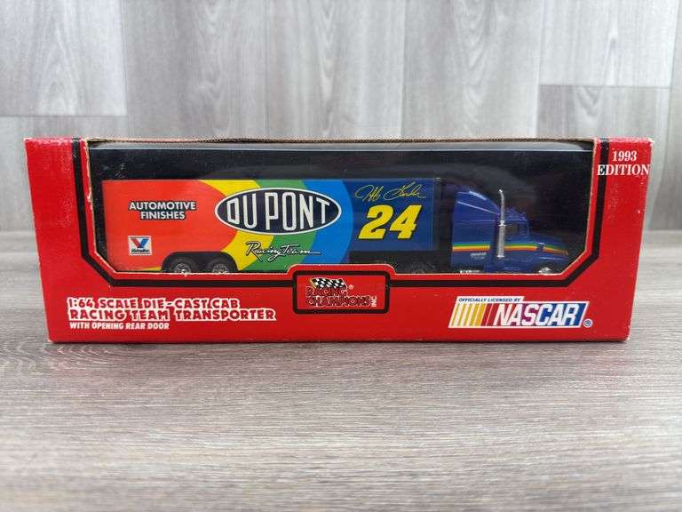 Jeff Gordon #24 DuPont Racing Team Transporter, 1993 Edition, Racing Champions