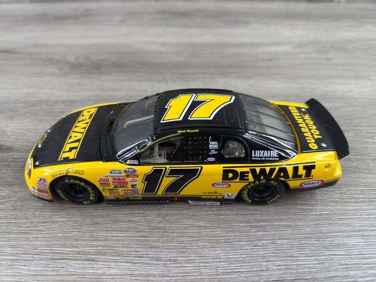 Matt Kenseth #17 Dewalt Tools 1999 Monte Carlo Stock Car, 1/24, Limited Edition, 1 Of 4008, Action