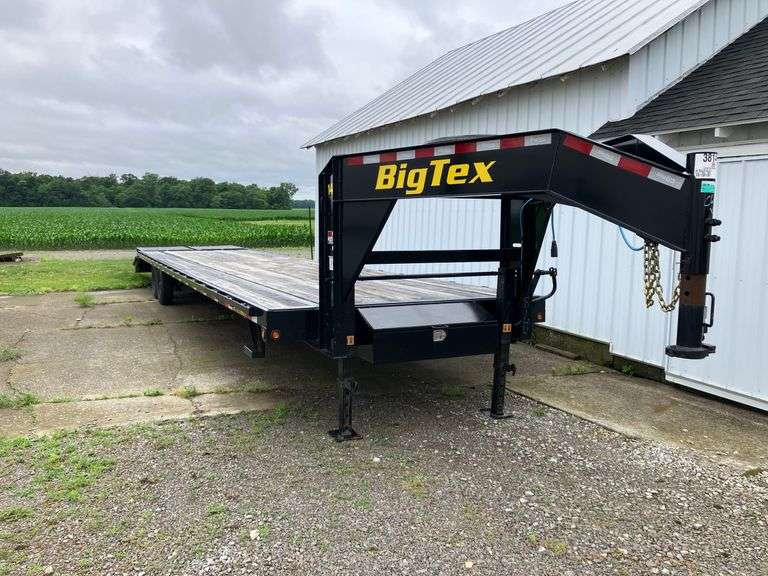 Big Tex 40' Gooseneck Trailer