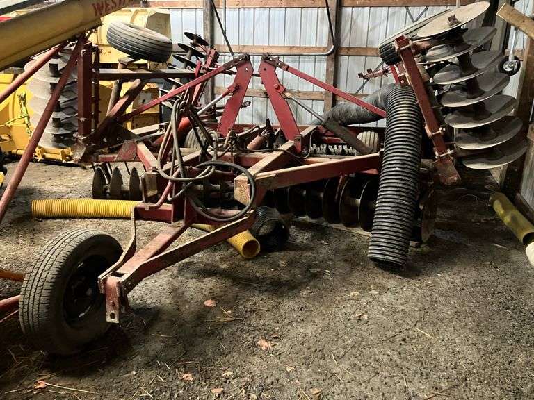 490 International 20-ft. Disk
