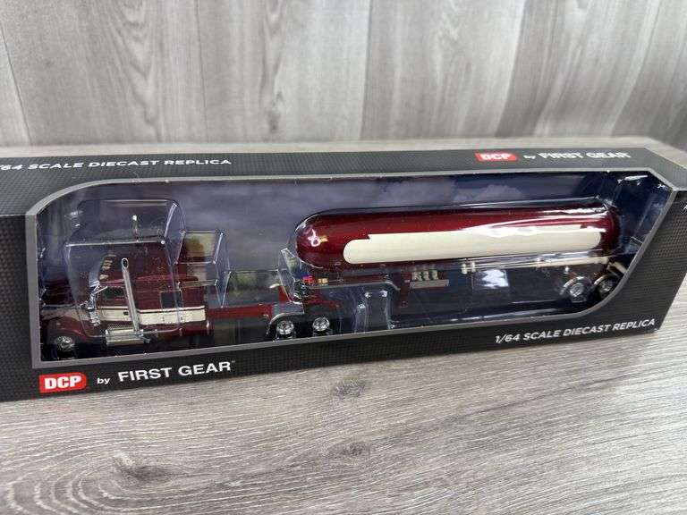 Kenworth W900L & Mississippi LP Tanker, 1/64, SRD Red/White