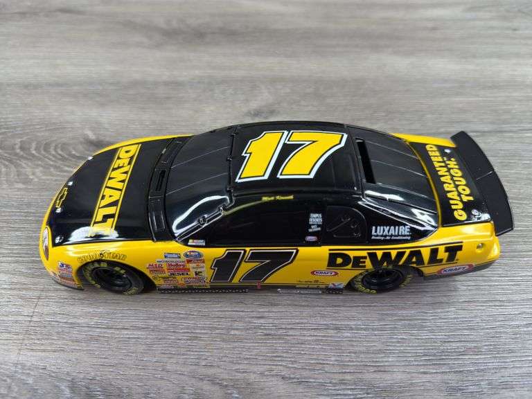 Matt Kenseth #17 Dewalt Tools 1999 Monte Carlo Stock Car Bank, 1/24, Limited Edition, 1 Of 2508, Action