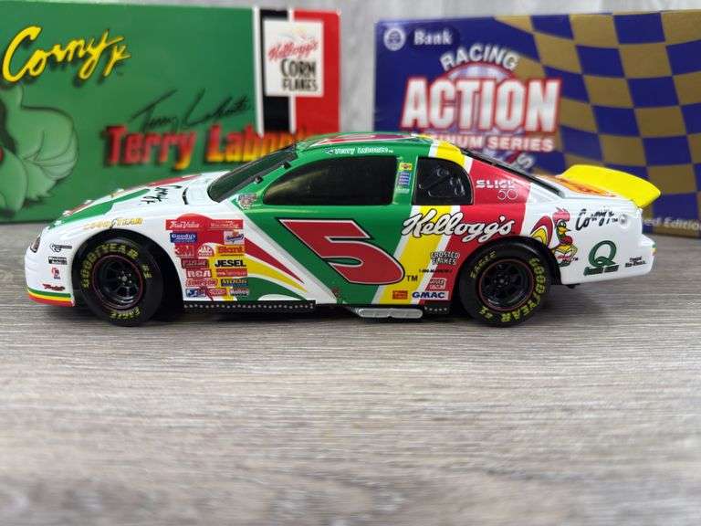 Terry Labonte #5 Kellogg’s Corny 1998 Monte Carlo Stock Car Bank, 1/24, Limited Edition, 1 Of 3500, Racing Collectables Action Platinum Series
