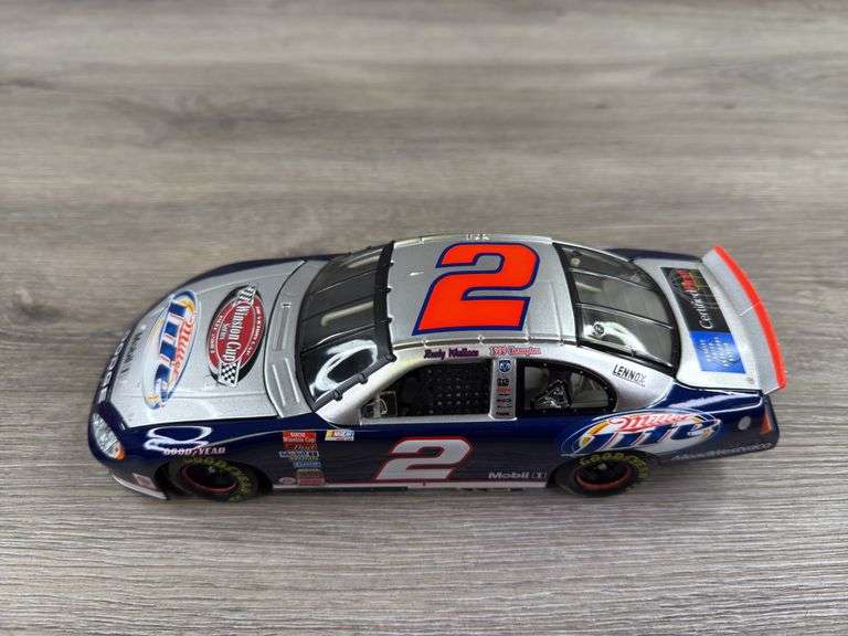 Rusty Wallace #2 Miller Lite/The Victory Lap 2003 Intrepid Stock Car, 1/24, Limited Edition, 1 Of 7476, Action