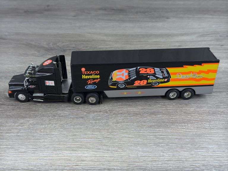 Davey Allison #28 Havoline Ford Aeromax Racing Team Transporter Bank, 1/64, Limited Edition, #410/5000, Racing Champions, Passenger Side Mirror Is Bent