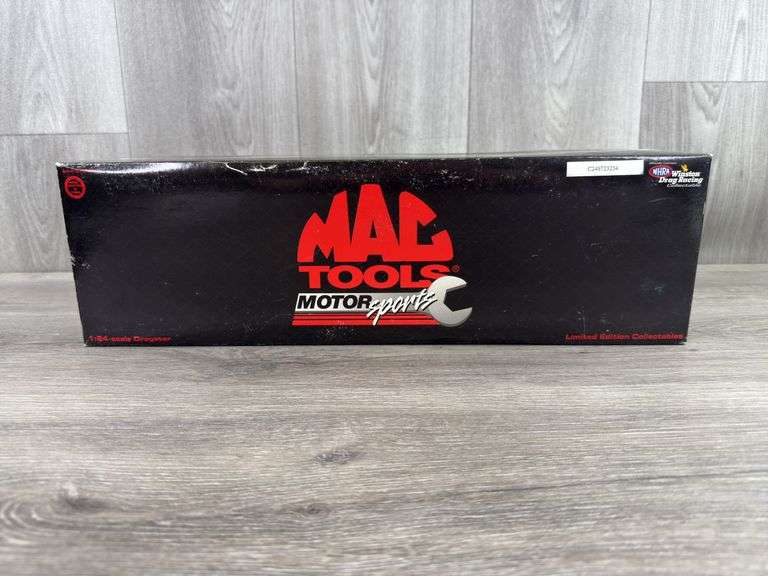 Tommy Johnson Jr. Mopar Dragster, 1/24, Limited Edition, Action
