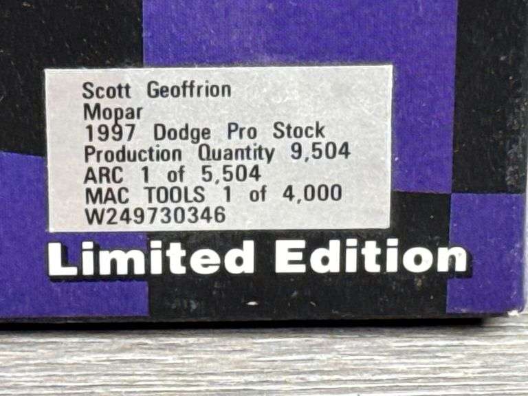 Scott Geoffrion Mopar 1997 Dodge Pro Stock, 1/24, Limited Edition, 1 Of 9504, Racing Collectables Action Platinum Series