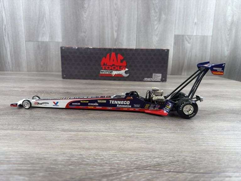 Joe Amato Tenneco Automotive 1998 Top Fuel Dragster, 1/24, Limited Edition, MAC Tools Motorsports, Action