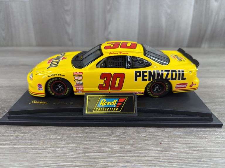Johnny Benson #30 Pennzoil 1996 Grand Prix Stock Car, 1/24, Certificate Of Authenticity, 1 Of 5,030, Rookie Of The Year, Revell Collection