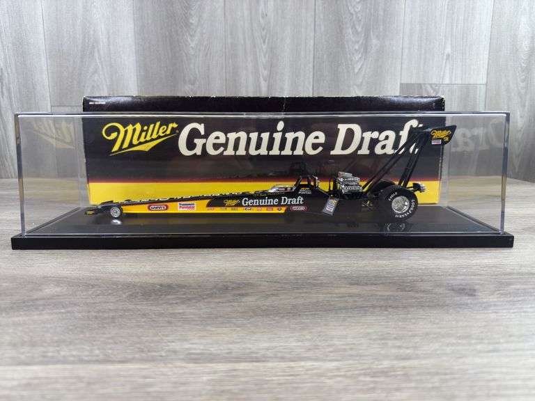 Don The Snake Prudhomme Miller Genuine Draft Top Fuel Dragster, 1/24, 1995 Limited Edition, Action