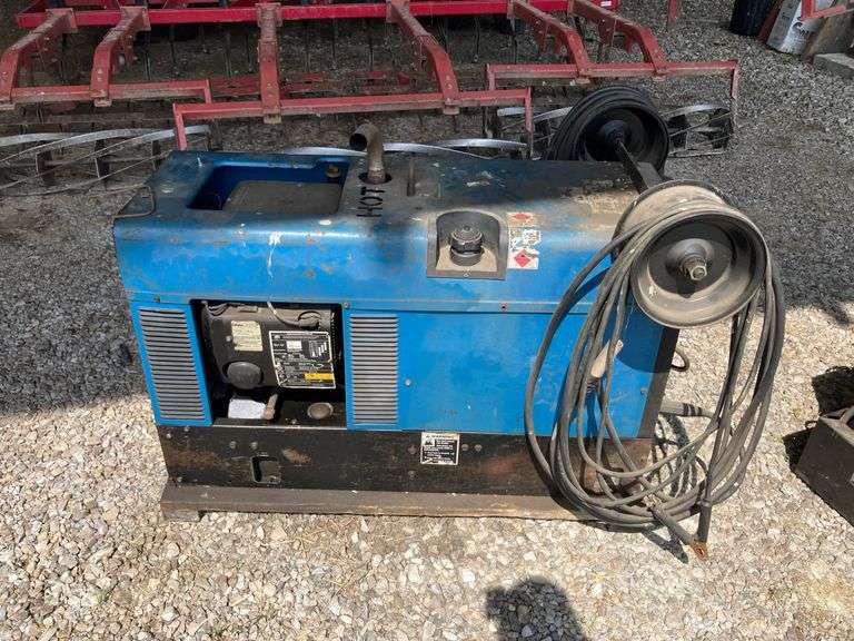 Miller Bobcat 225