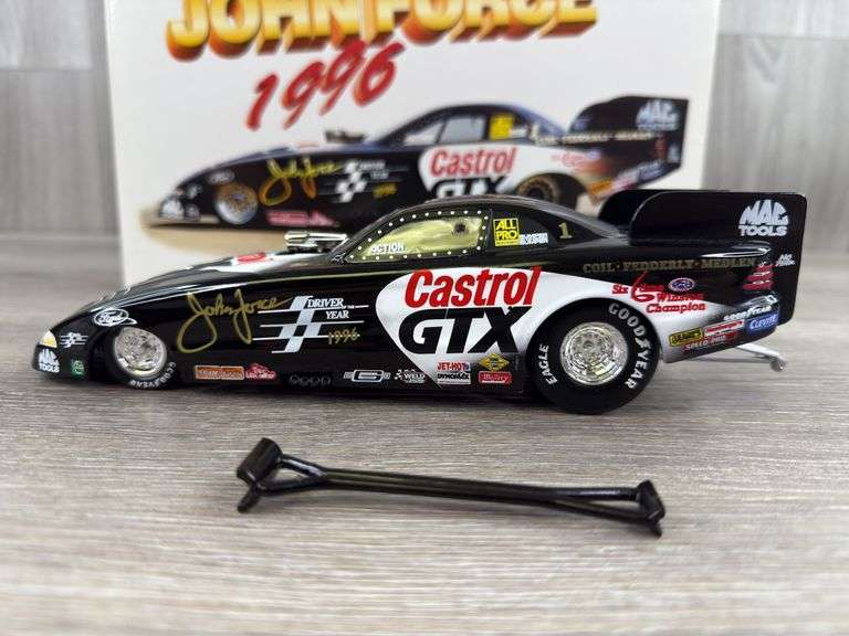 John Force Castrol GTX 1996 Driver Of The Year 1997 Mustang Funny Car, 1/24, Limited Edition, Action