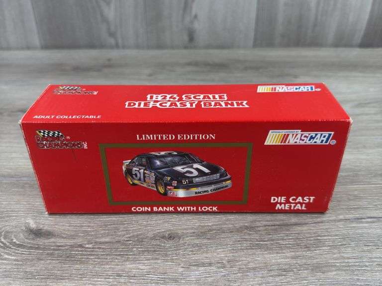 Davey Allison #28 MAC Tools/Havoline Thunderbird Stock Car Bank, 1/24, Limited Edition, 1 Of 5000, Racing Champions