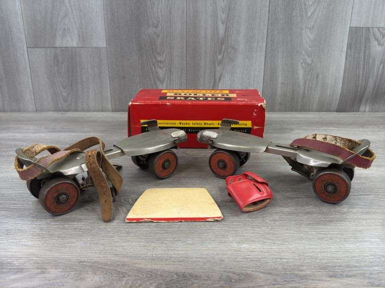 Winchester Model 50 Single Ball Bearing Roller Skates, No. 3536, Original Box-Missing & Torn End Flaps