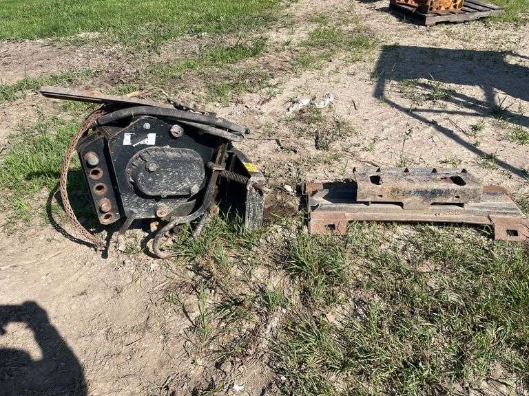 Toro vibratory plow