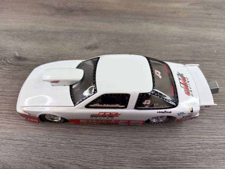 Mike Edwards JK Racing 1998 Oldsmobile Pro Stock, 1/24, Limited Edition, 1 Of 3000, Racing Collectables Action Platinum Series