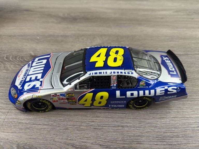 Jimmie Johnson #48 Lowe’s/Father’s Day 2004 Monte Carlo Stock Car Bank, 1/24, Limited Edition, 1 Of 348, Action Racing Collectables Platinum Series