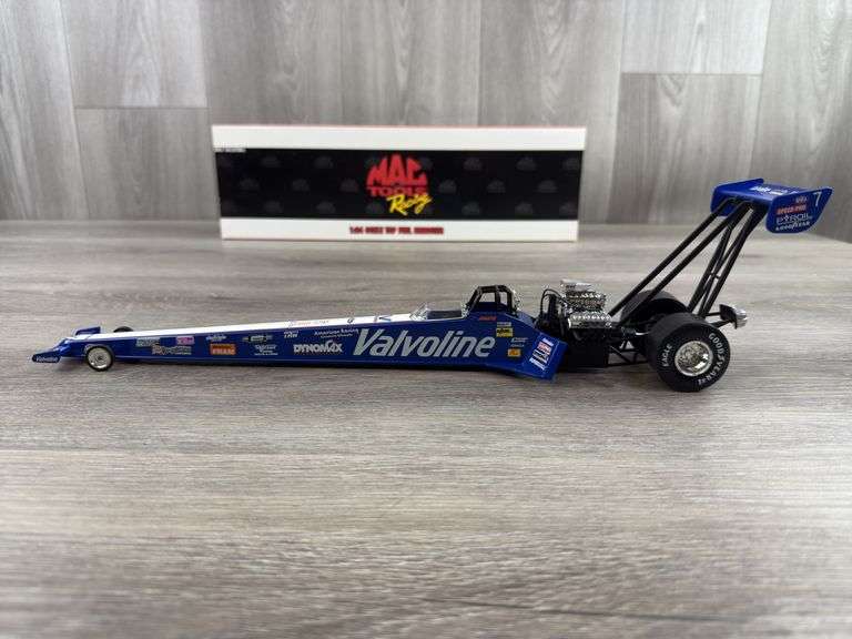 Joe Amato Valvoline Top Fuel Dragster, 1/24