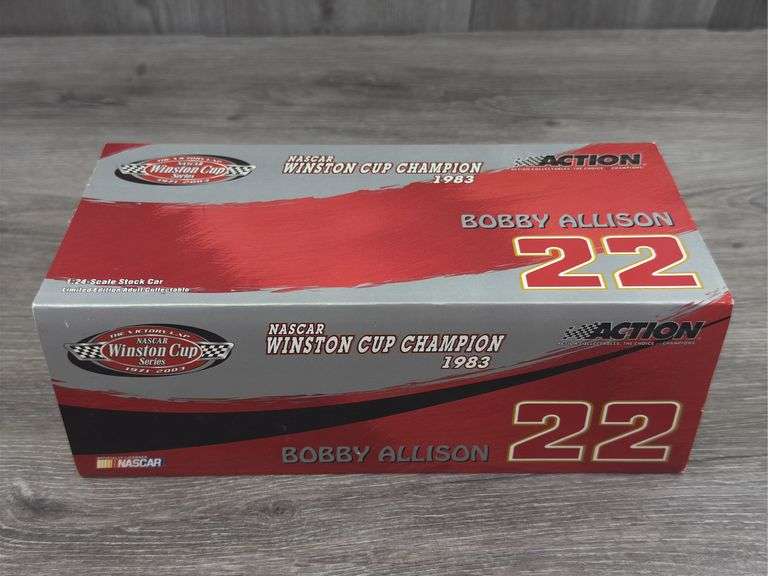 Bobby Allison #22 The Victory Lap/1983 Champion 2003 Monte Carlo Stock Car, 1/24, Limited Edition, 1 Of 4140, Action