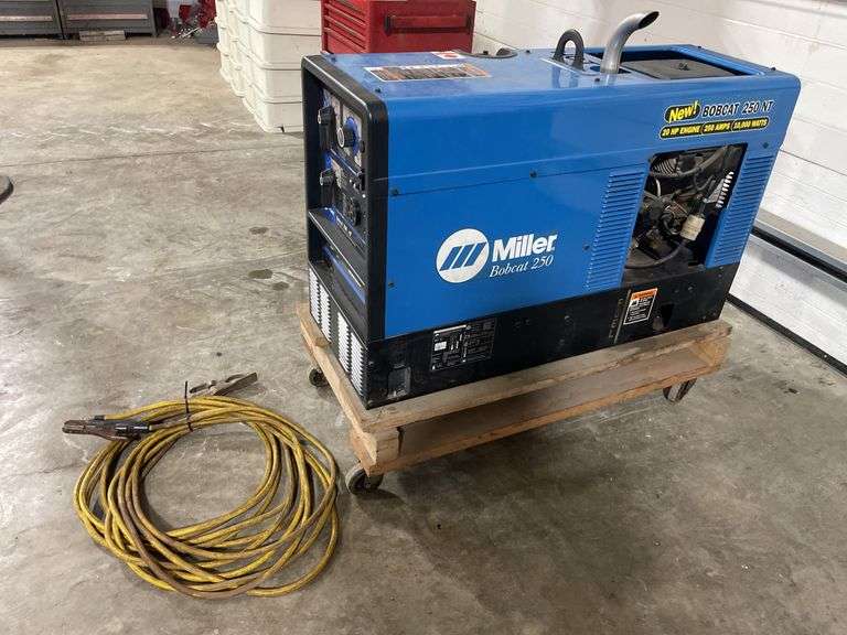 Miller Bobcat 250 Welder Generator