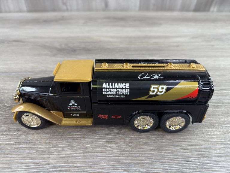 Dennis Setzer #59 Alliance Racing Team 1930 Diamond T Tanker Truck Bank, 1/34, 1994 Fan Club 2nd Annual Meeting, Ertl
