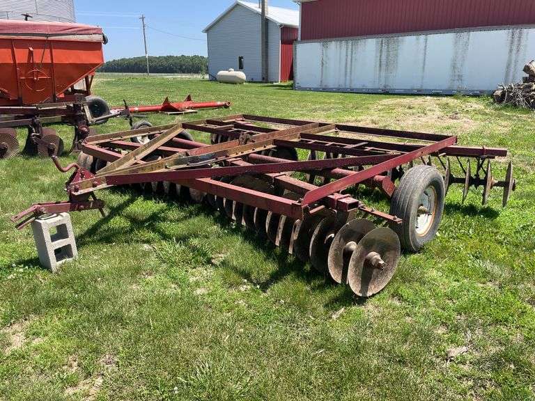 International 37 disk - 14-ft.