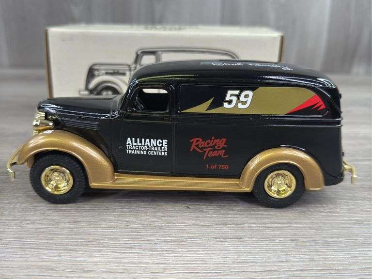 Robert Pressley #59 Alliance Racing Team 1938 Chevy Panel Truck Bank, 1/25, 1 Of 750, Ertl