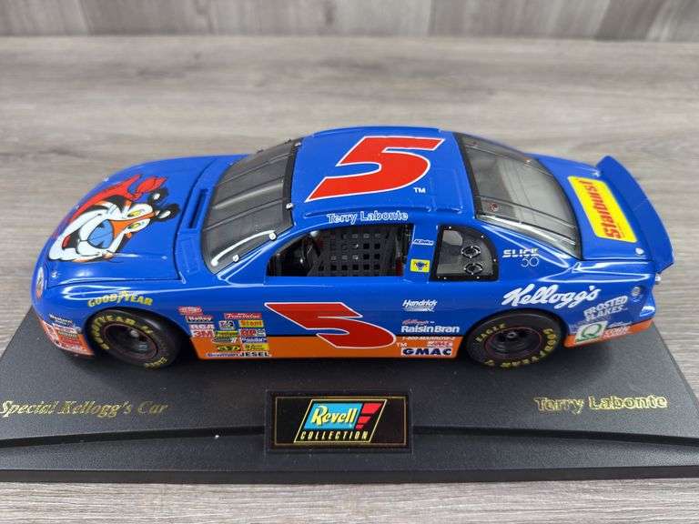 Terry Labonte #5 Kellogg’s Special 1997 Monte Carlo Stock Car, 1/18, Certificate Of Authenticity, 1 Of 6012, Revell Collection