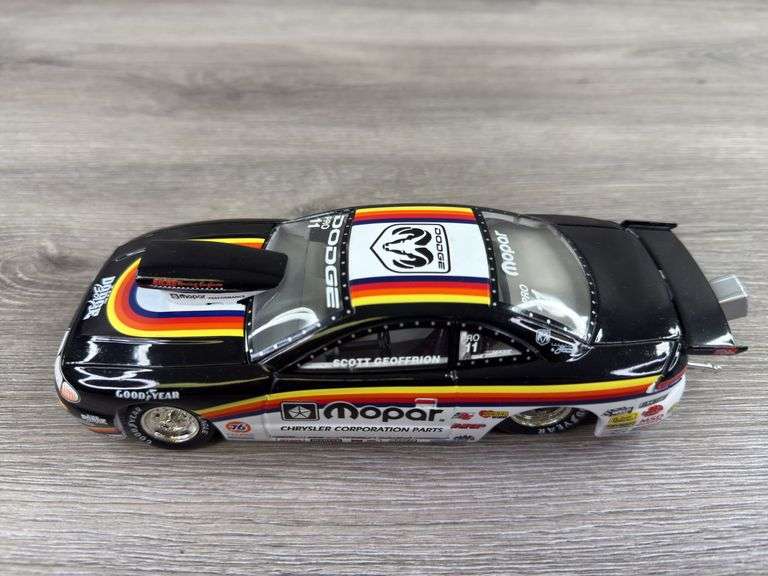 Scott Geoffrion Mopar 1997 Dodge Pro Stock, 1/24, Limited Edition, 1 Of 9504, Racing Collectables Action Platinum Series