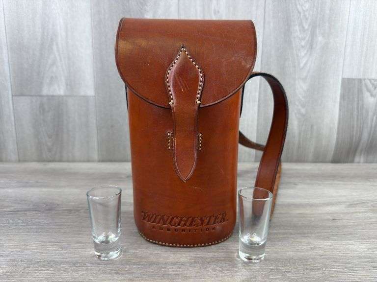 Winchester Ammunition Leather Case W/2 Shot Glasses, 10 1/2” H