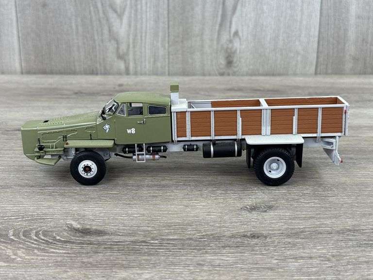 Michelin W8 Type LD 810 DL Truck, 1/43, Norev, Willeme