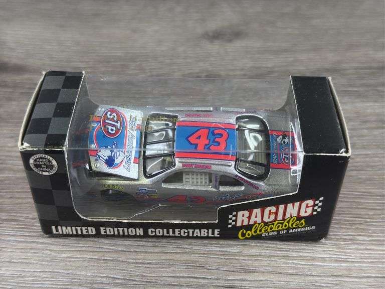 Alan Kulwicki, Terry Labonte, Bill Elliott, Davey Allison, Bobby Hamilton, Sterling Marlin, Jeff Gordon & Ernie Irvan Stock Cars, 1/64, Action