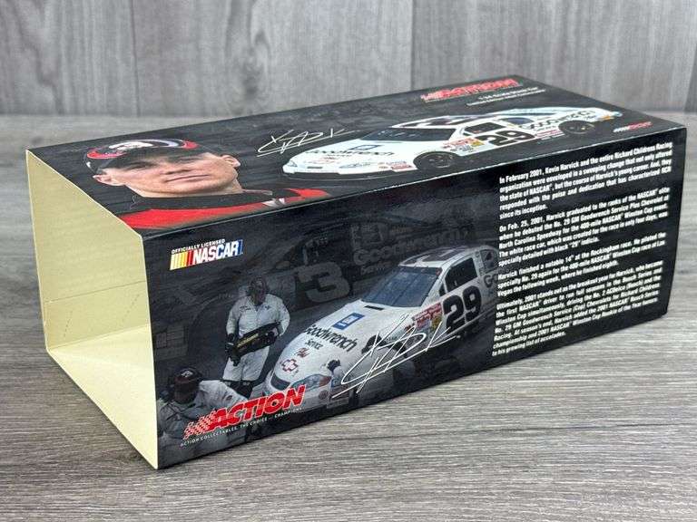 Kevin Harvick #29 GM Goodwrench/Black Rookie 2001 Monte Carlo Stock Car Bank, 1/24, Limited Edition, 1 Of 504, Action Platinum Series